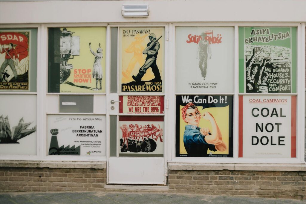 political propaganda digital age