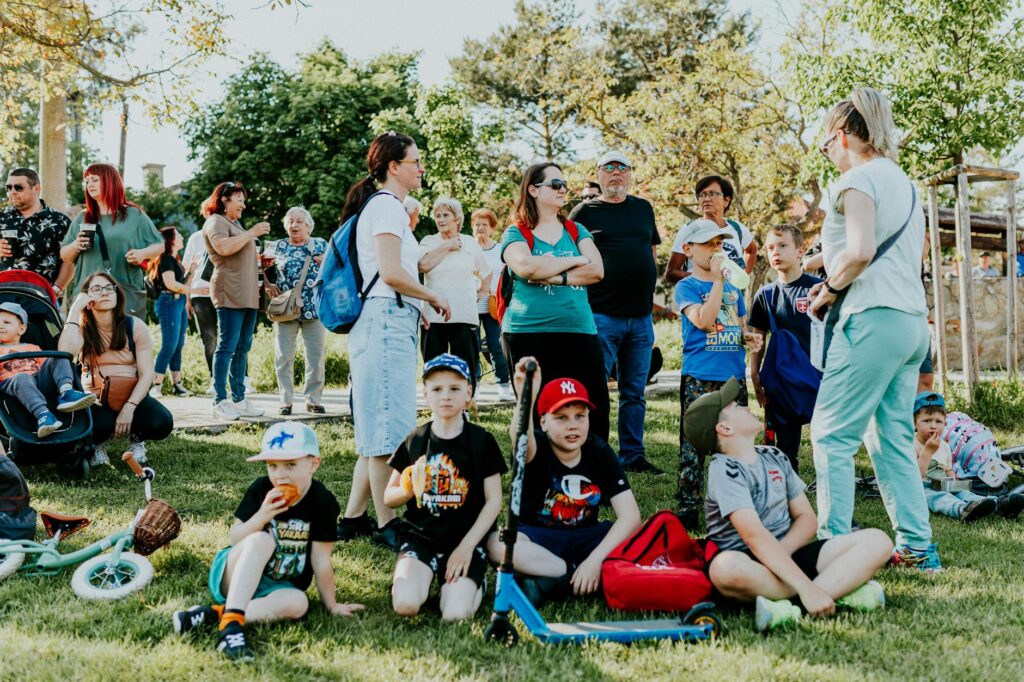 W0wkino community interaction