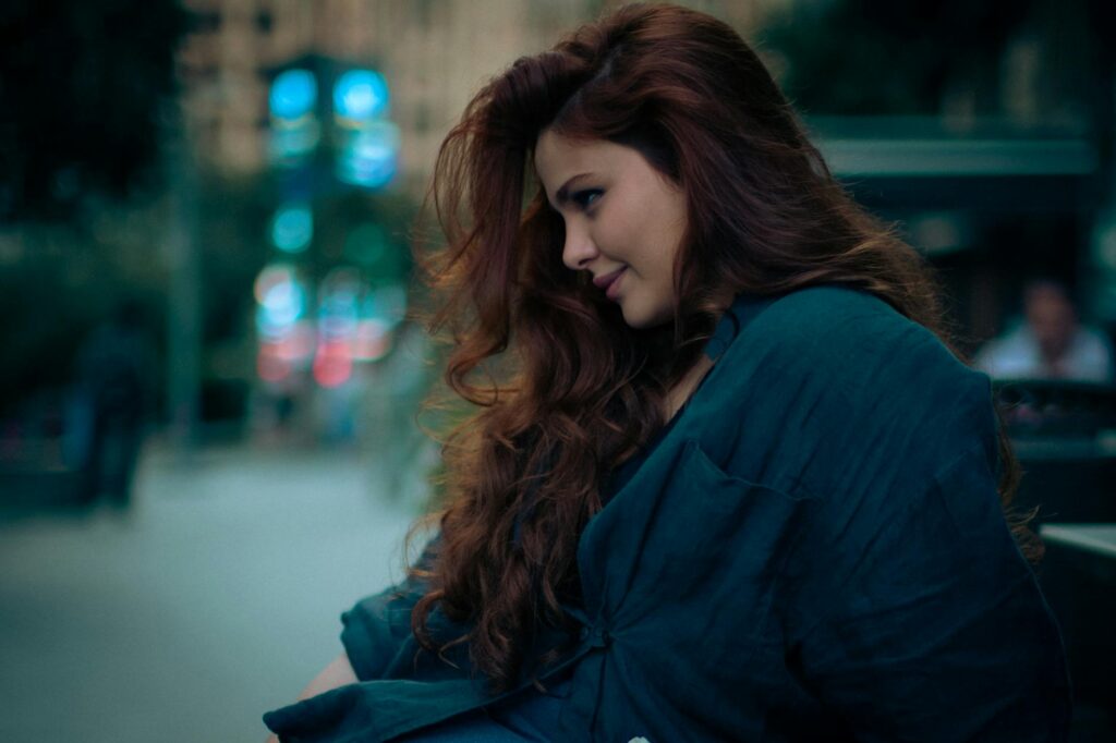 Wynonna Judd performing live