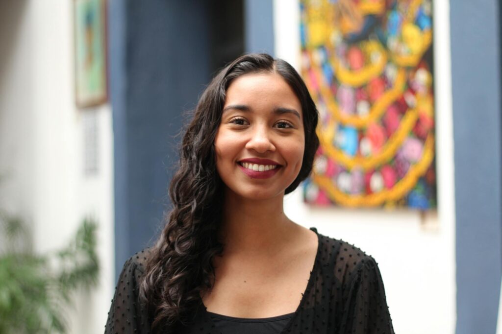 Nadeshda Ponce professional